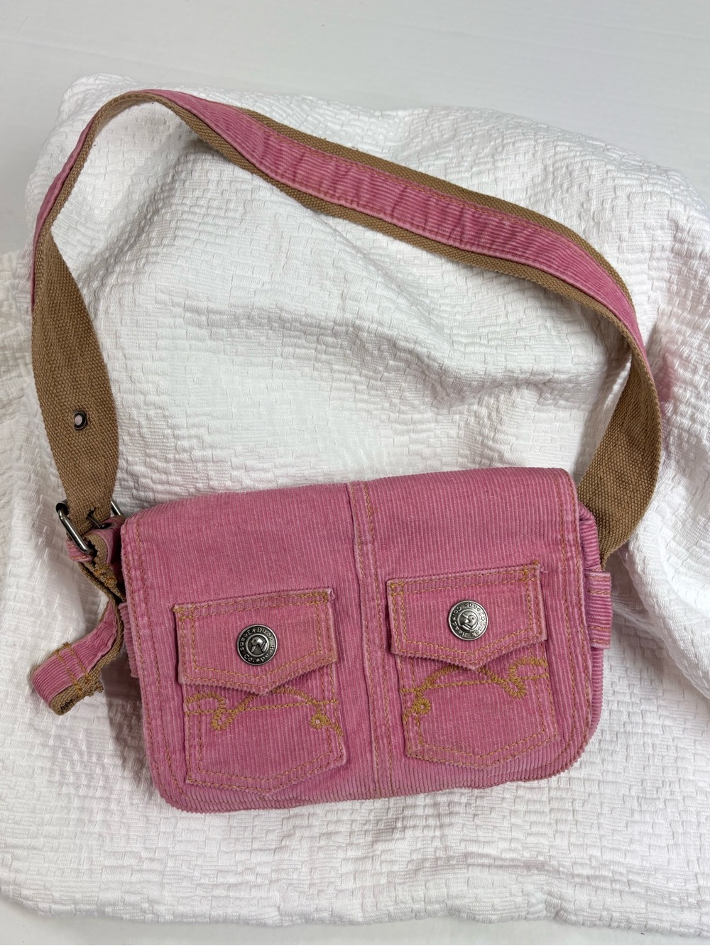 Duck Head Dusty Pink Tan Corduroy Shoulder Messenger Bag with Front Pockets
